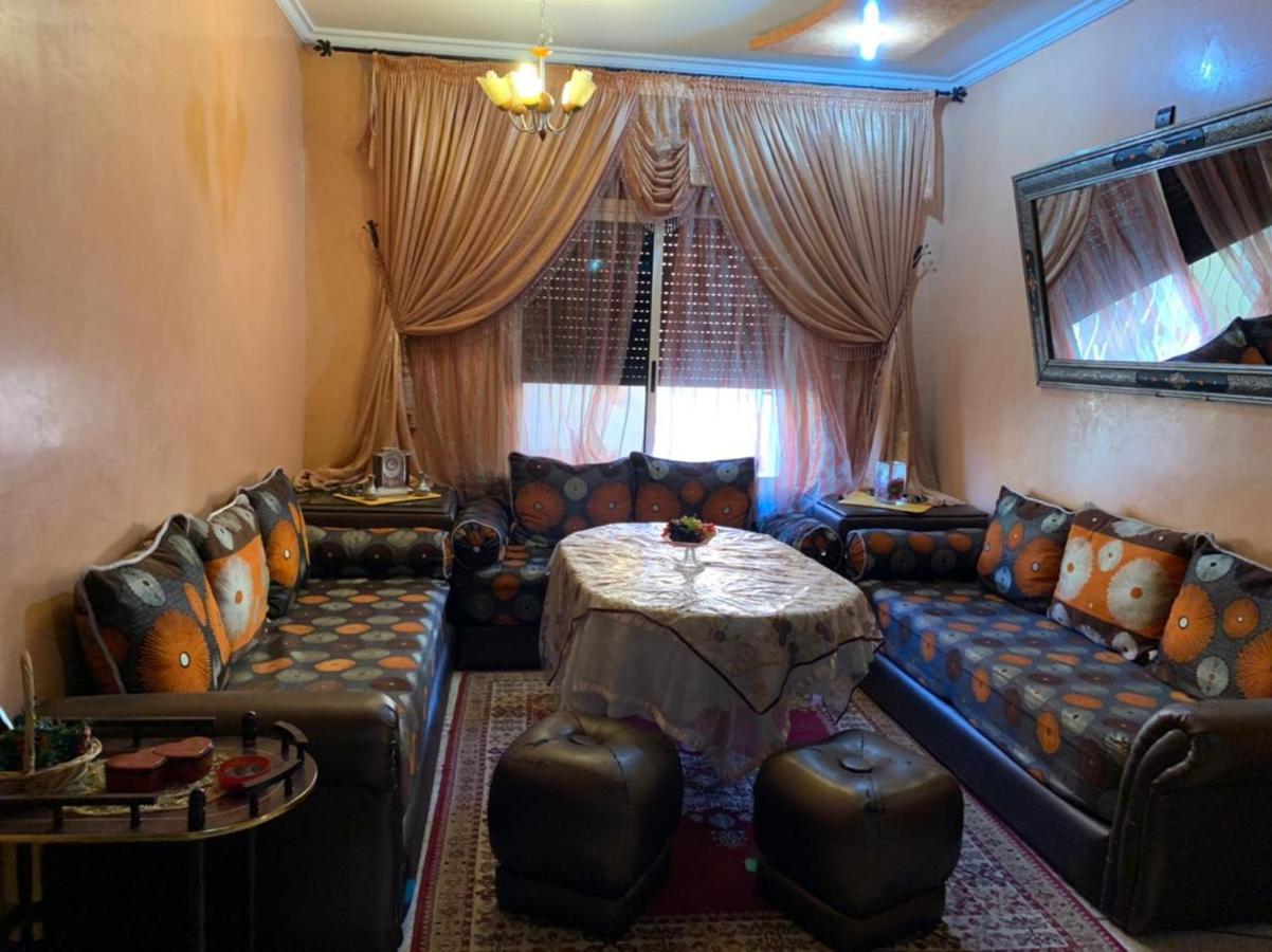 Cozy Home In Азру Екстериор снимка